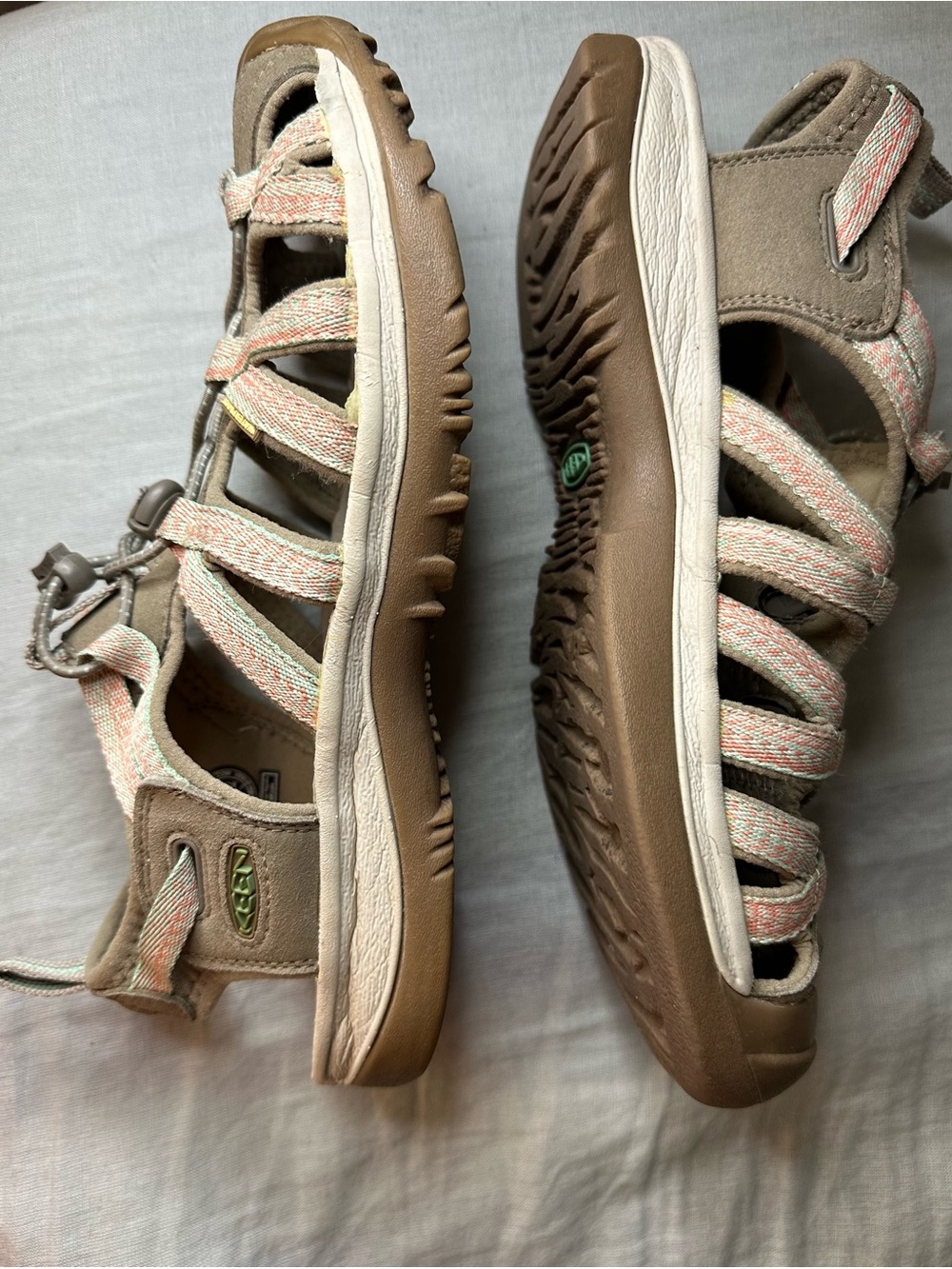 Women’s Keen Whisper Wet / Dry Sandals Taupe & Coral Colorway Size 9